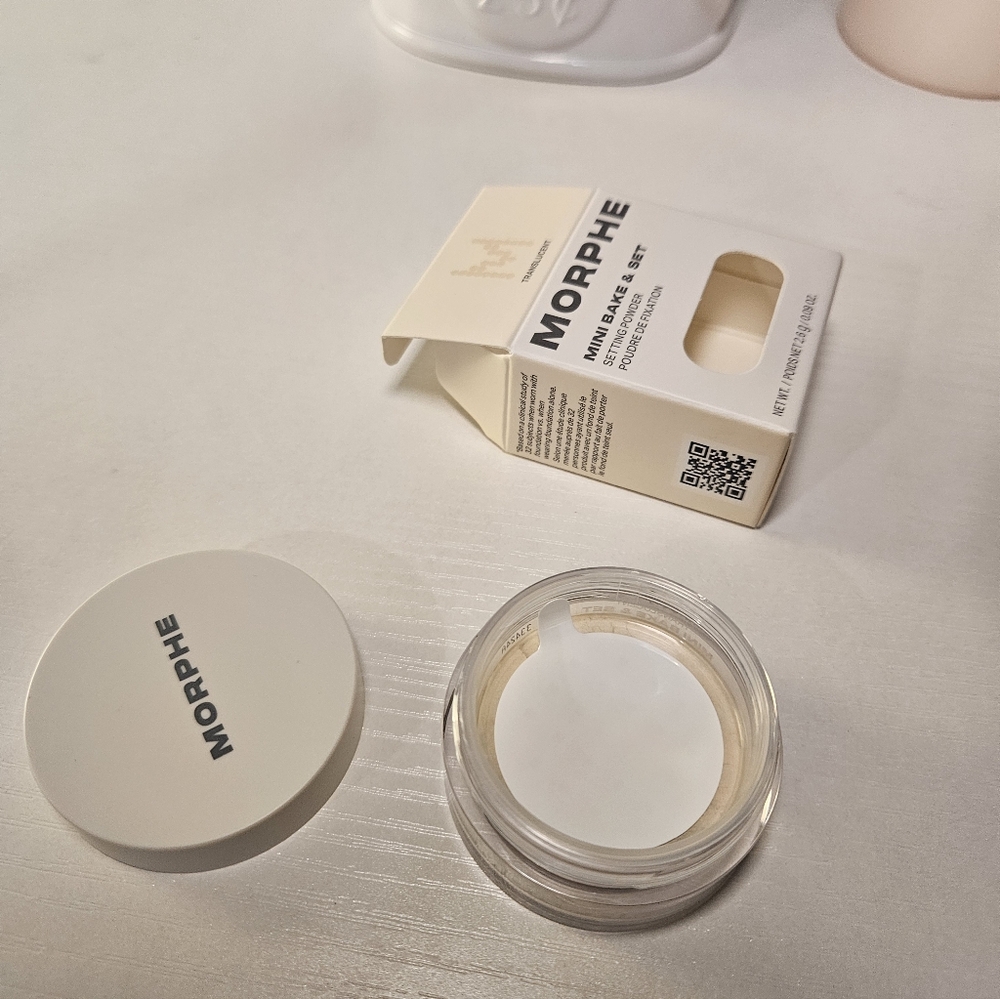 Morphe Mini Bake & Set Setting Powder - Picture 12 of 16